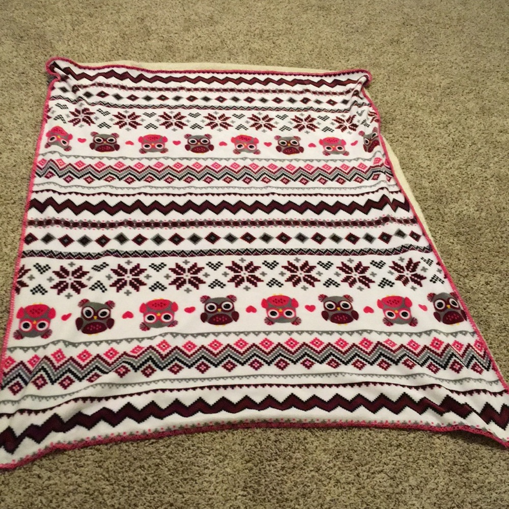 Matching fleece blanket and pj pants - Picture 2 of 6